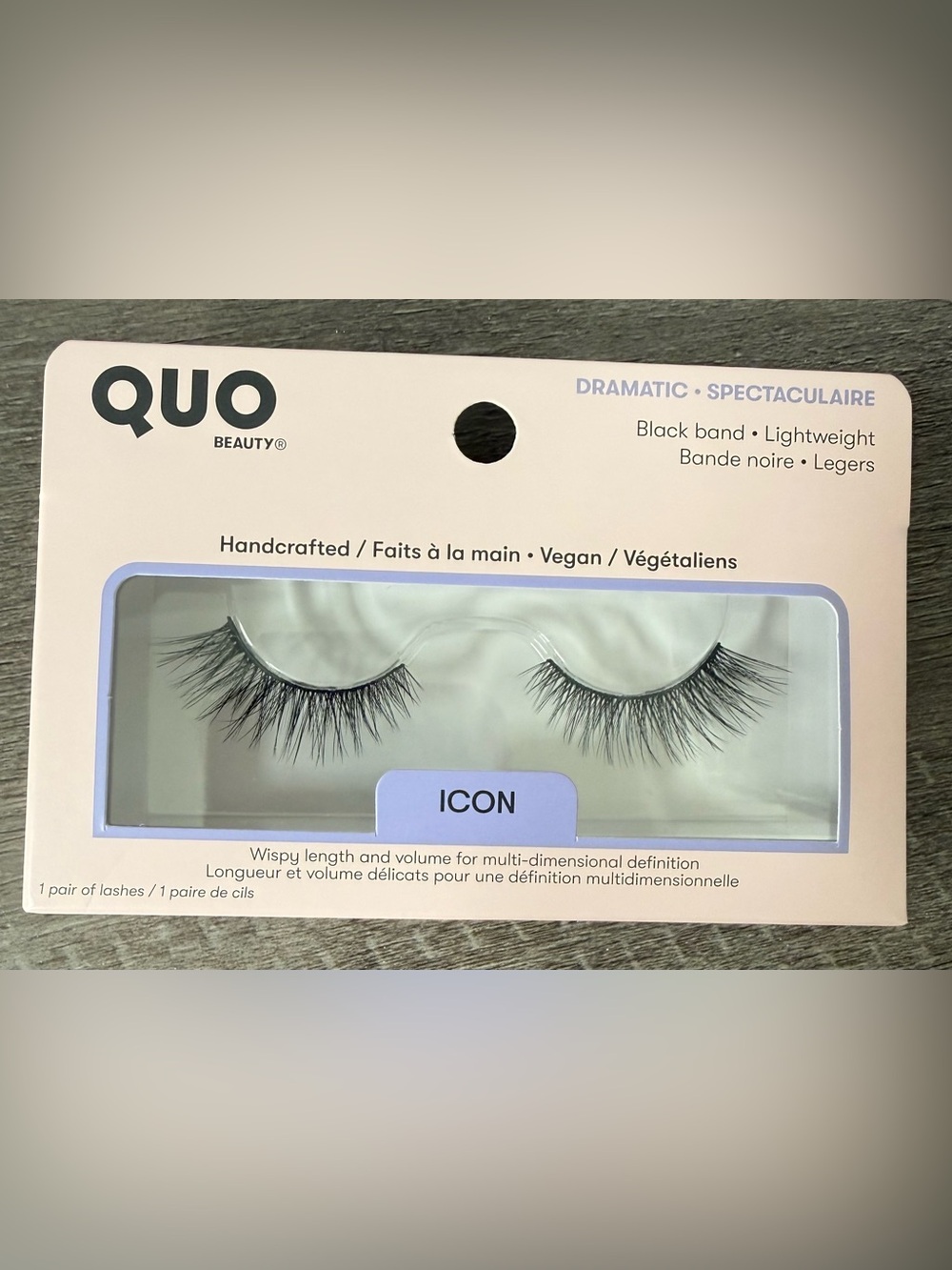 NEW ICON Black False Eyelashes - Wispy Volume